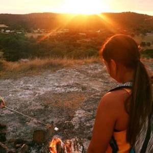 Meet your Posher, Larissa